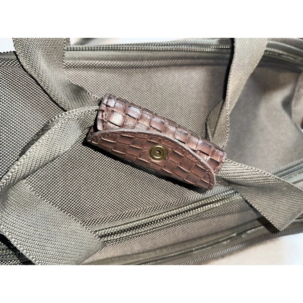 Tommy Bahama Essentials Travel Carry On Overnight Green Canvas Duffle Bag